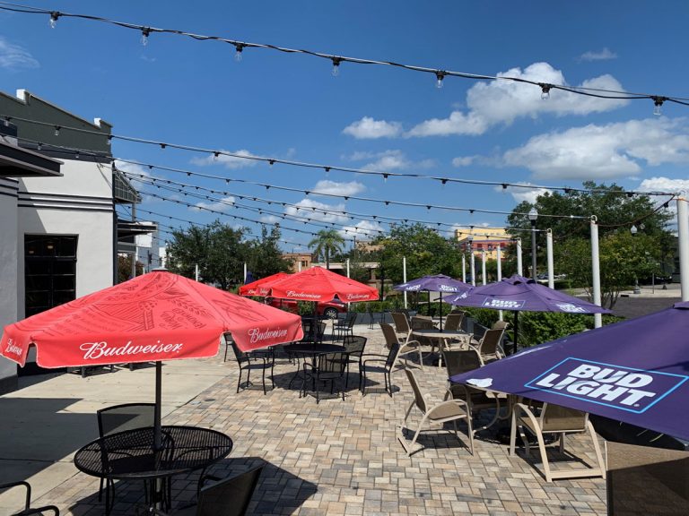 Outdoor Dining & Drinking Options in Historic Downtown Sanford (Photo