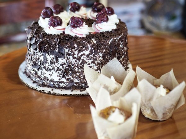 Cakes in Sanford