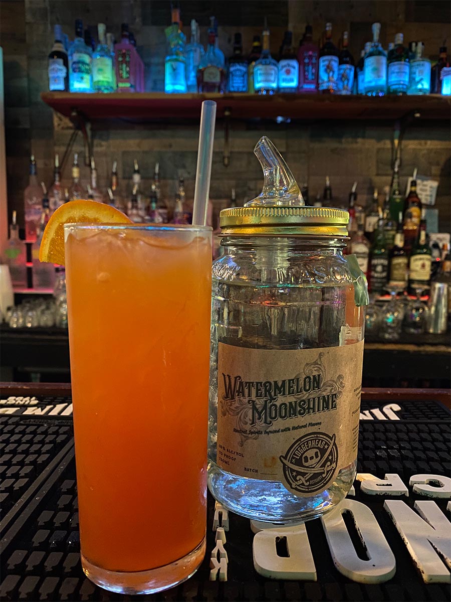 Throwbacks cocktail 
