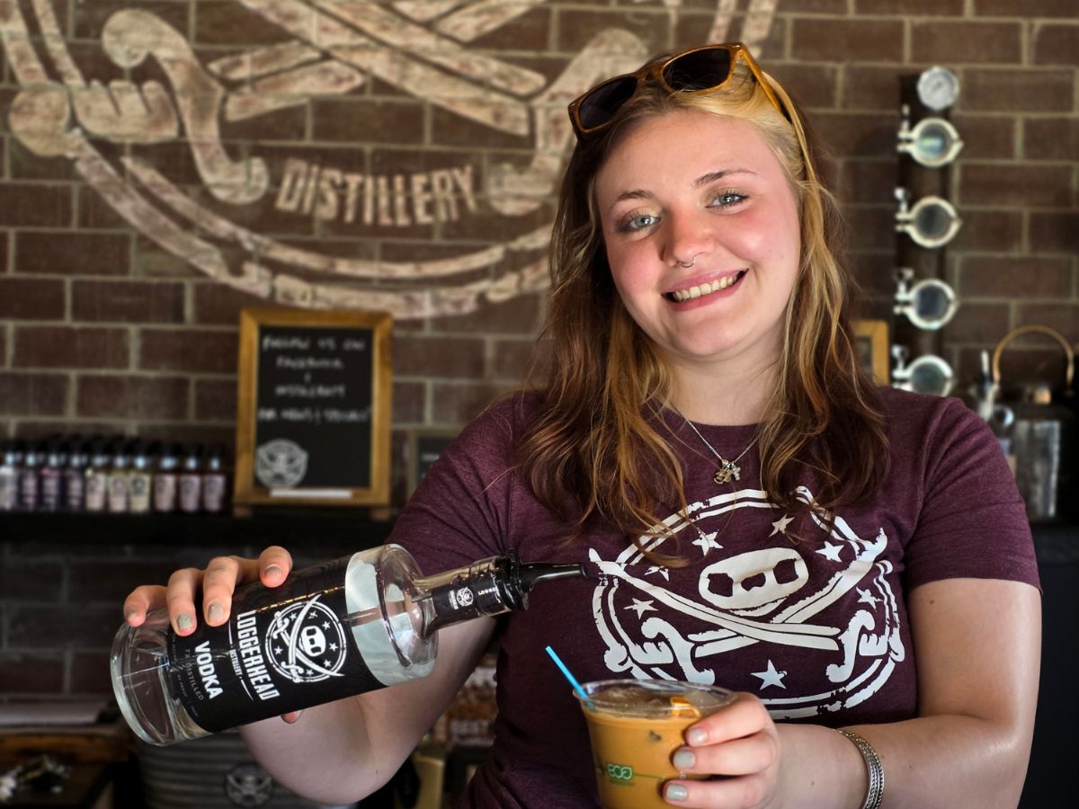 7th Annual Loggerhead Cocktail Crawl