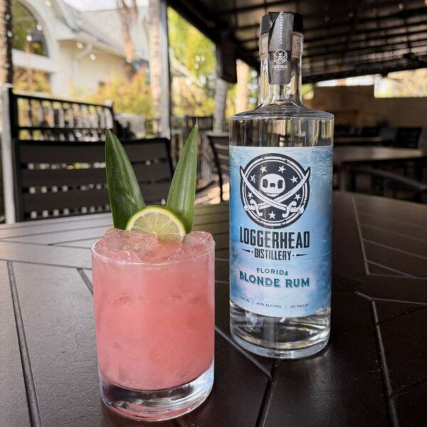 Loggerhead at 4th Street Bar & Grill